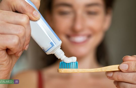 مقدار مناسب خمیر دندان چقد راست؟ در کودکان و بزرگسالان
